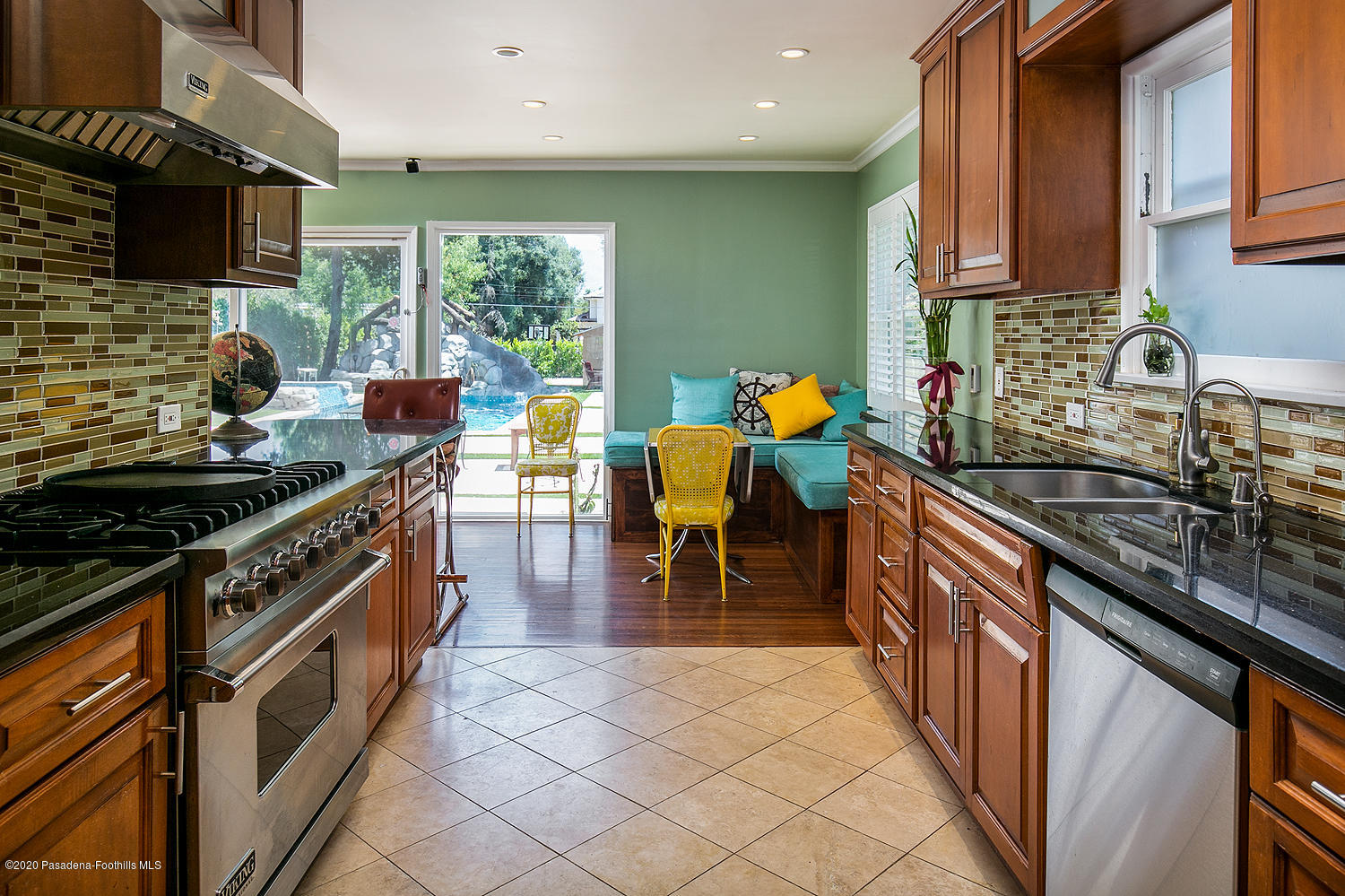 4384 Beulah Drive La Canada Flintridge, CA 91011 - Photo 6 of 15 4384 Beulah Dr 006-mls