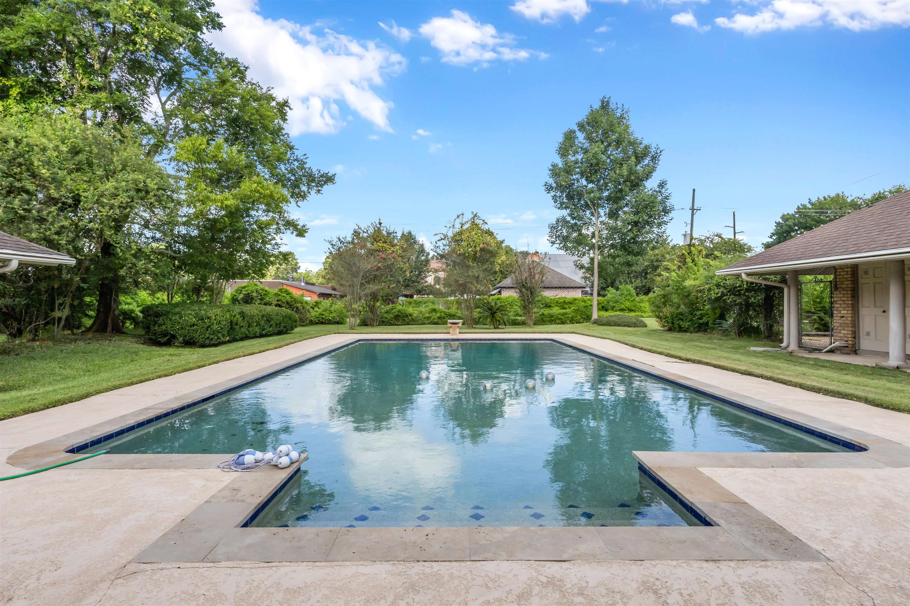 2295 Thomas Road Beaumont, TX 77706 - Photo 43 of 49 Gallery Image 43