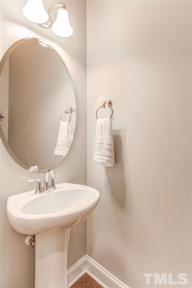 207 Crisp Road Durham, NC 27713 - Photo 14 of 25 Gallery Image 14