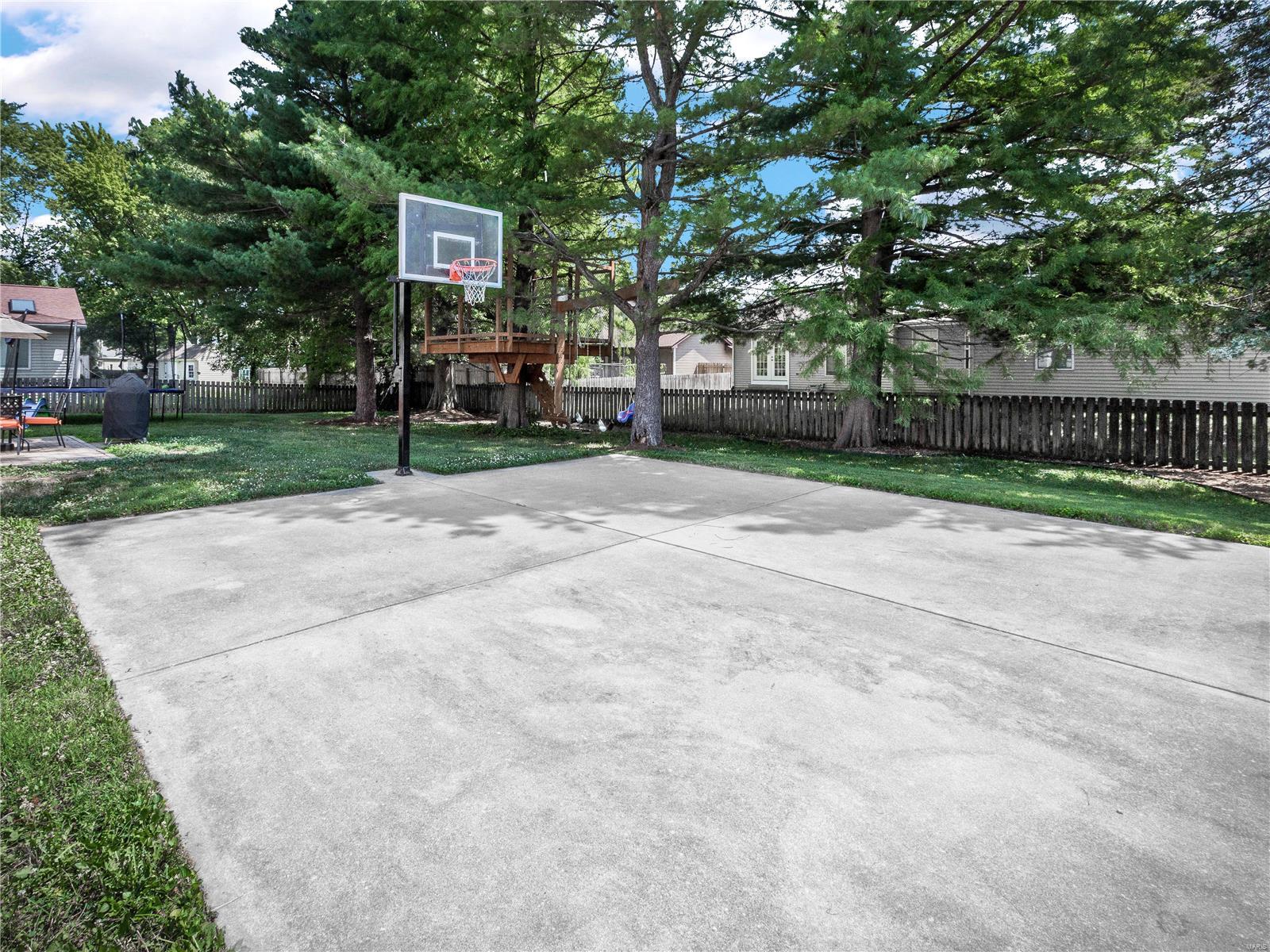 1045 Woods Way O'Fallon, IL 62269 - Photo 41 of 46