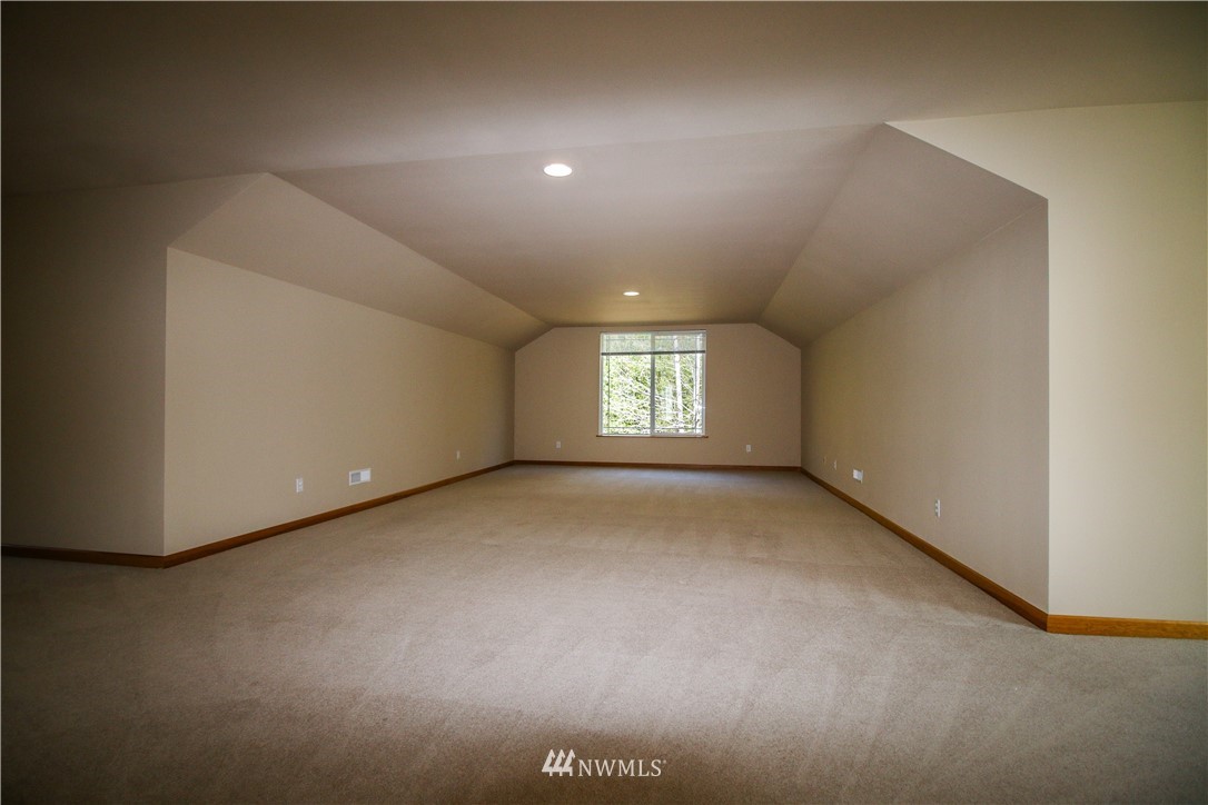 210 Wilson Road Northwest Olympia, WA 98502 - Photo 22 of 24 Gallery Image 22