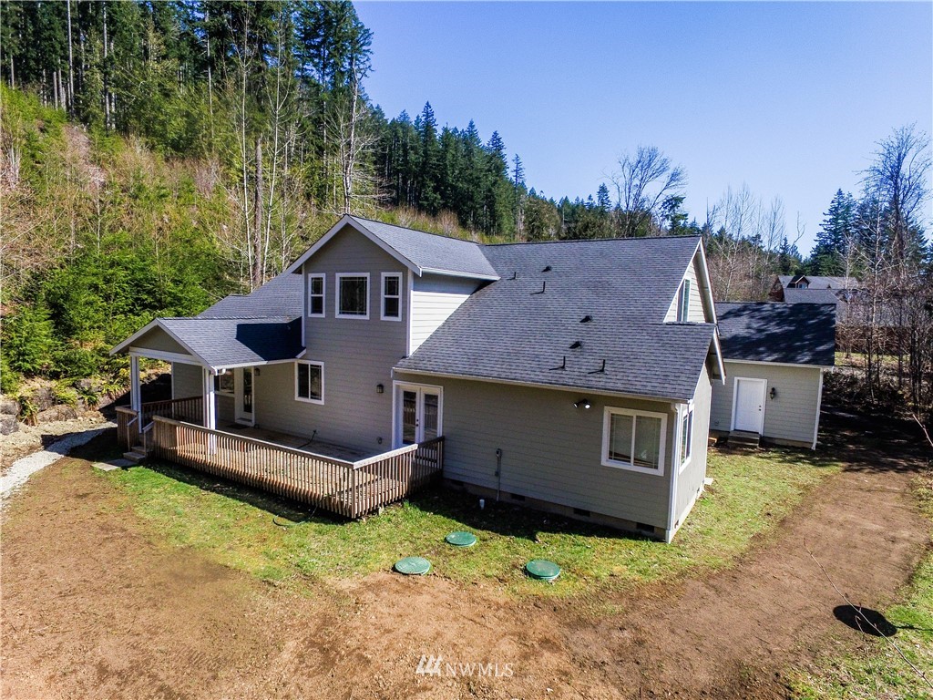 210 Wilson Road Northwest Olympia, WA 98502 - Photo 5 of 24 Gallery Image 5