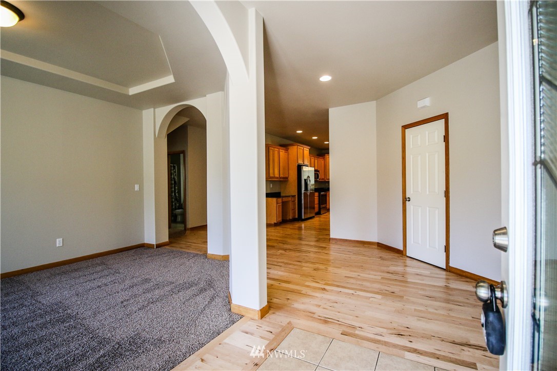 210 Wilson Road Northwest Olympia, WA 98502 - Photo 7 of 24 Gallery Image 7