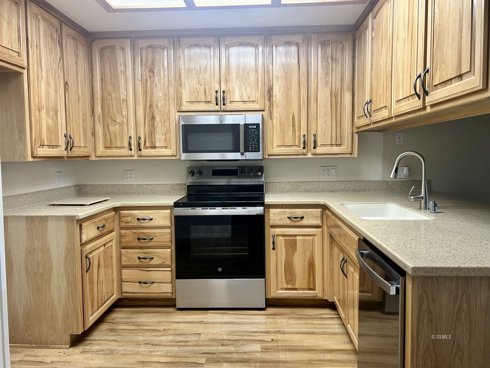 1021 North Norma Street Ridgecrest, CA 93555 - Photo 7 of 25 Gallery Image 7
