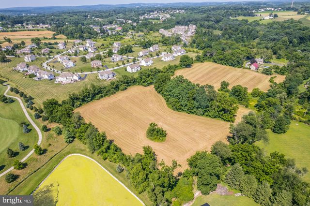 $525,000 | 2022 Bondsville Road, Downingtown, PA 19335