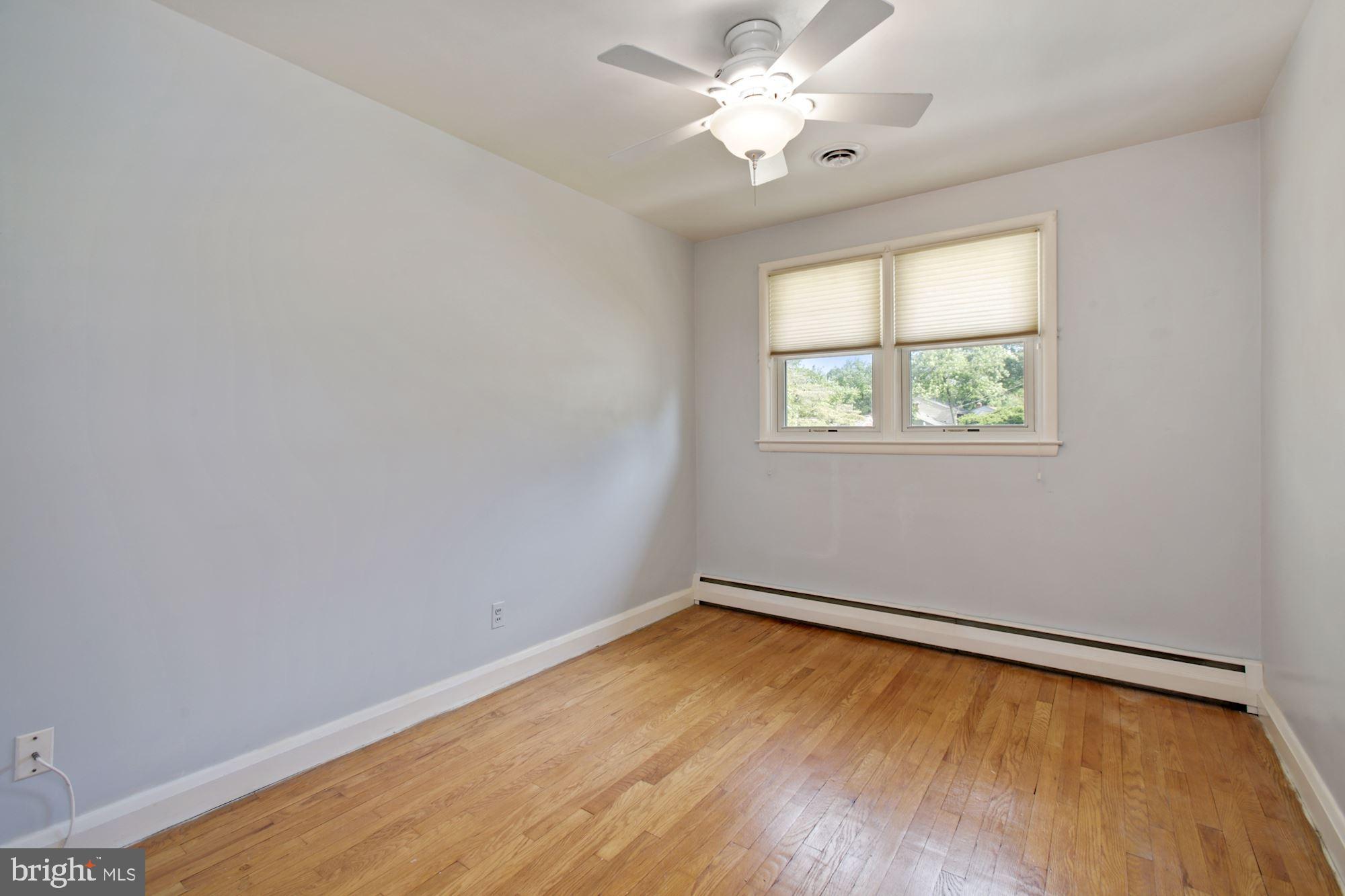 1921 Clifden Road Baltimore, MD 21228 - Photo 19 of 36 Bedroom
