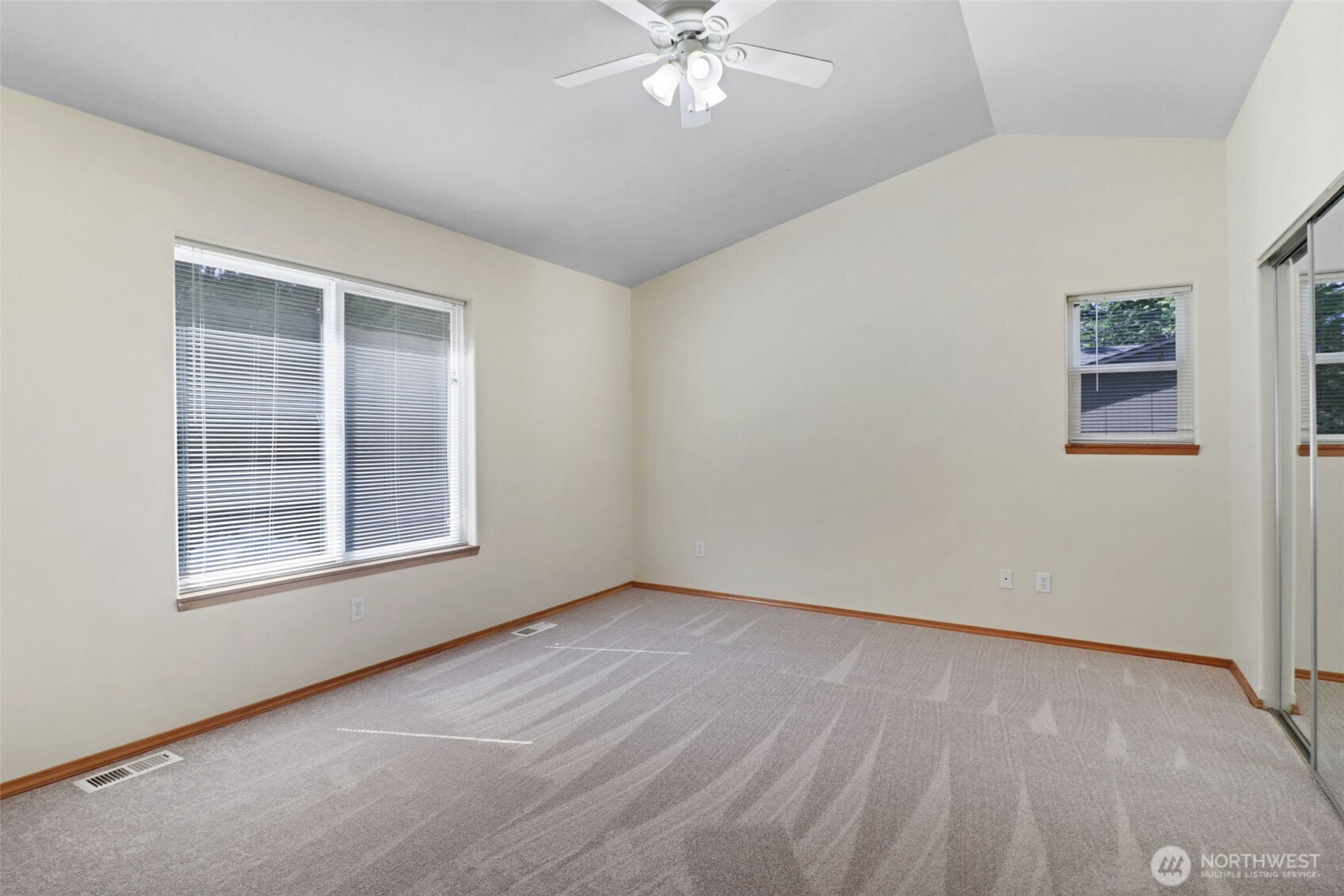 15626 Lindsay Road Southeast Yelm, WA 98597 - Photo 14 of 39
