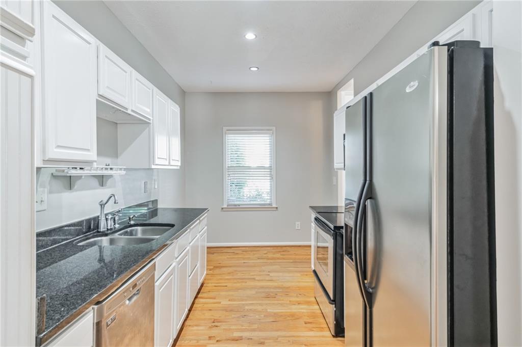 4047 Elm Street Atlanta, GA 30341 - Photo 14 of 17