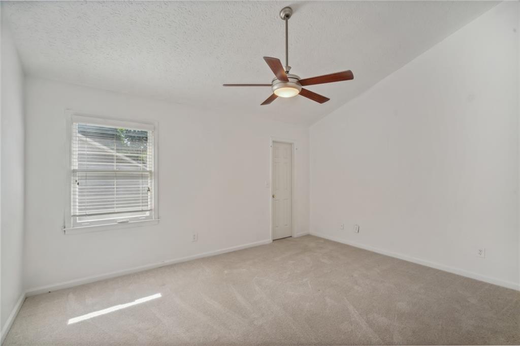 4047 Elm Street Atlanta, GA 30341 - Photo 9 of 17