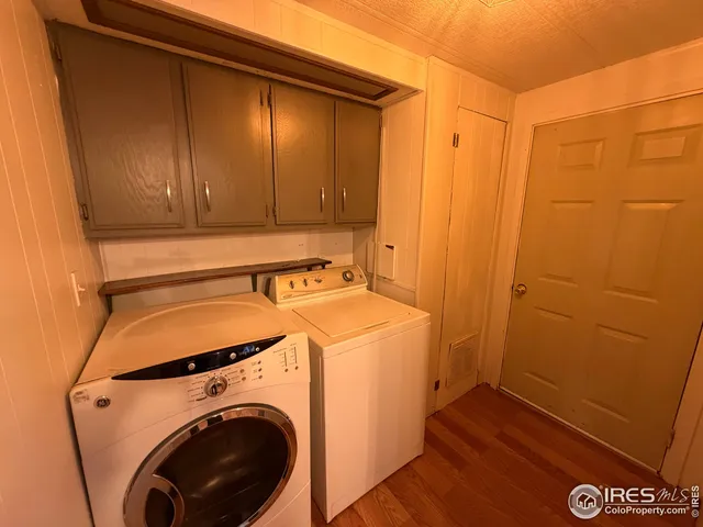 a view of a elevator