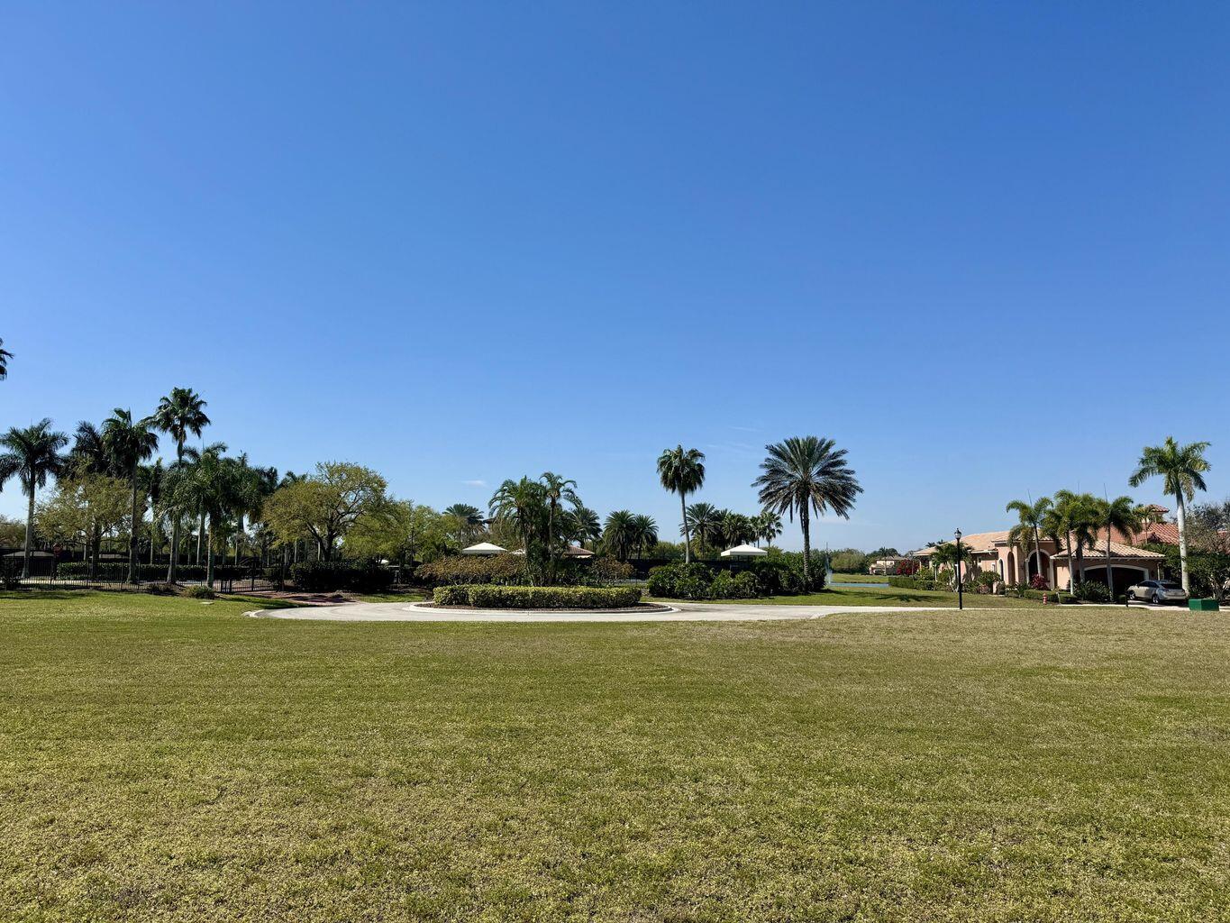 118 Southeast Rio Palermo Port St. Lucie, FL 34984 - Photo 6 of 9 a view of a ocean view