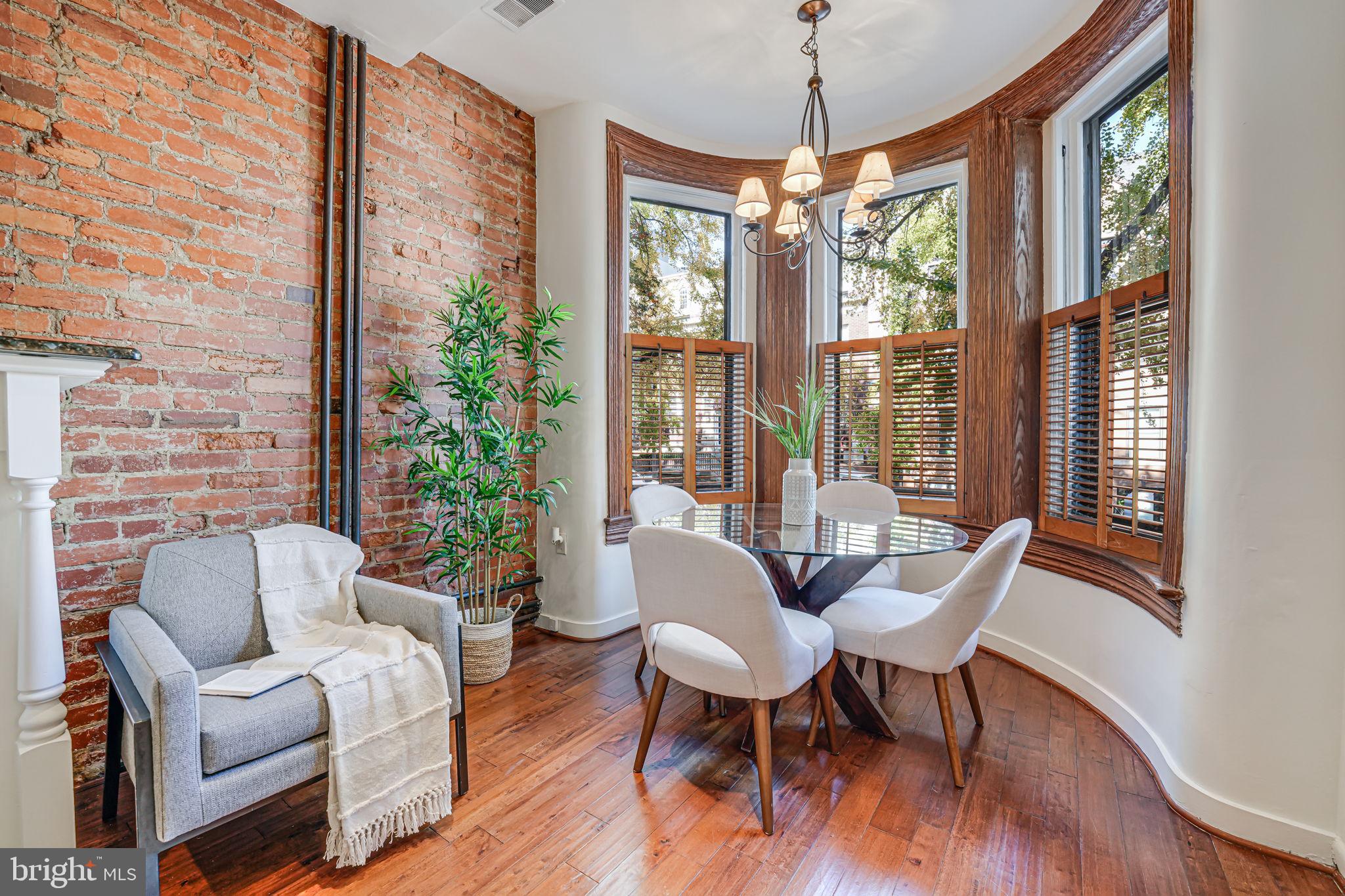 1808 Belmont Road Northwest, Unit 2 Washington, DC 20009 - Photo 4 of 25 Gallery Image 4