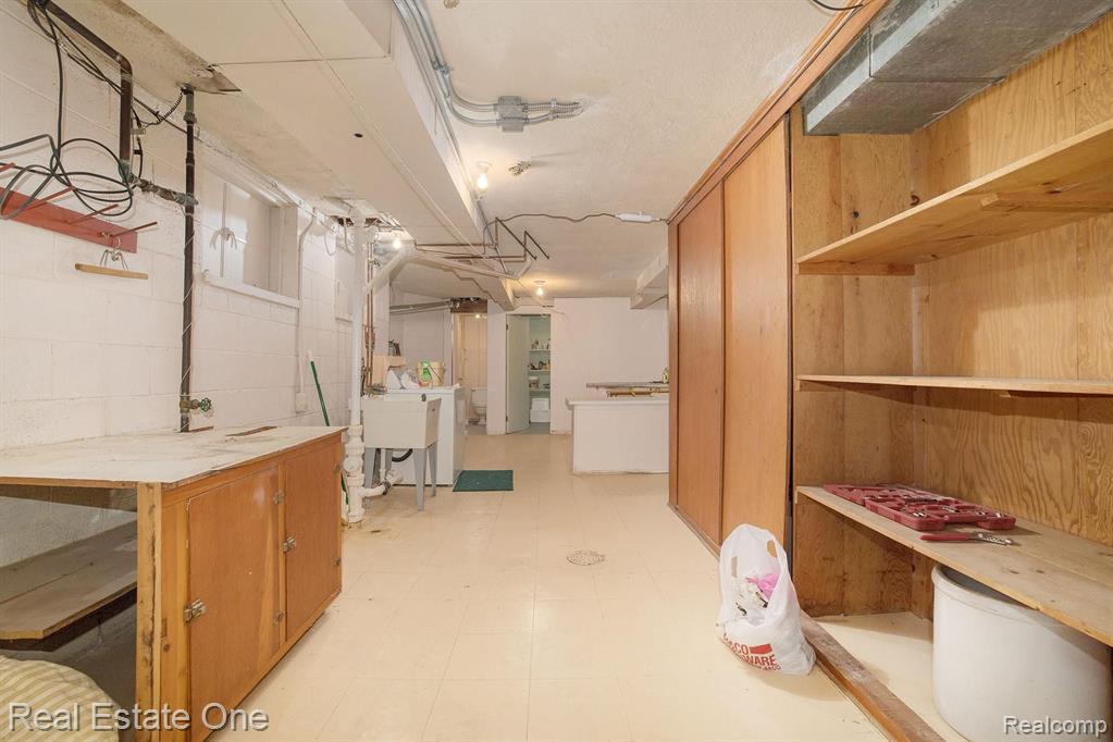 711 Ridgemont Avenue Dearborn, MI 48124 - Photo 39 of 47