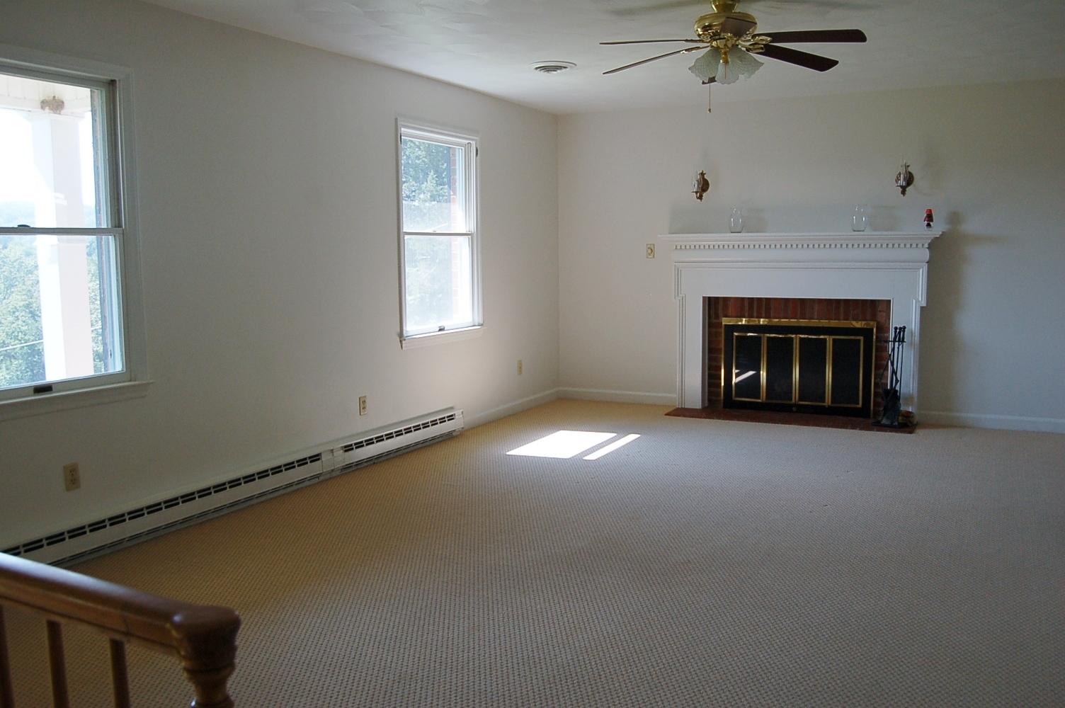 2035 Botetourt Road Fincastle, VA 24090 - Photo 2 of 36 Church LR