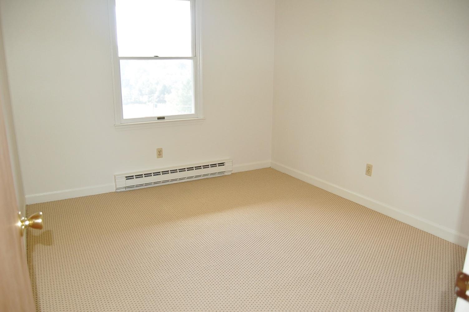 2035 Botetourt Road Fincastle, VA 24090 - Photo 13 of 36 Church BR