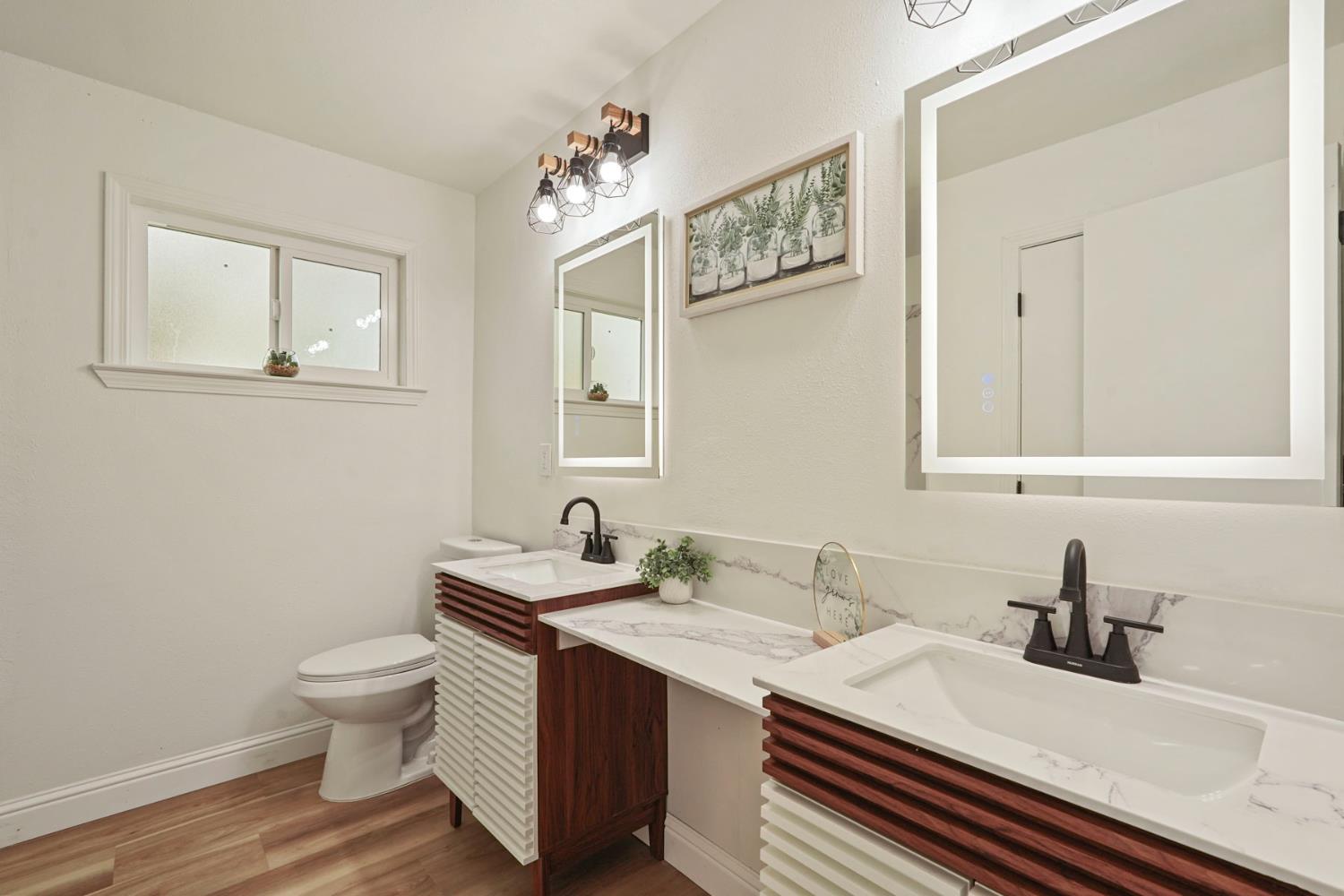 1565 Carpenter Road Stockton, CA 95206 - Photo 19 of 32