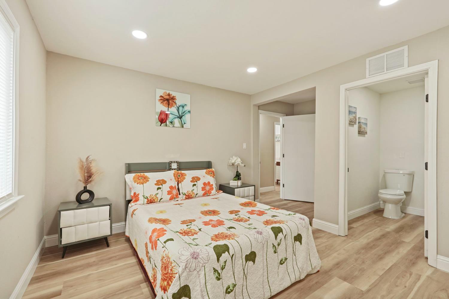 1565 Carpenter Road Stockton, CA 95206 - Photo 26 of 32