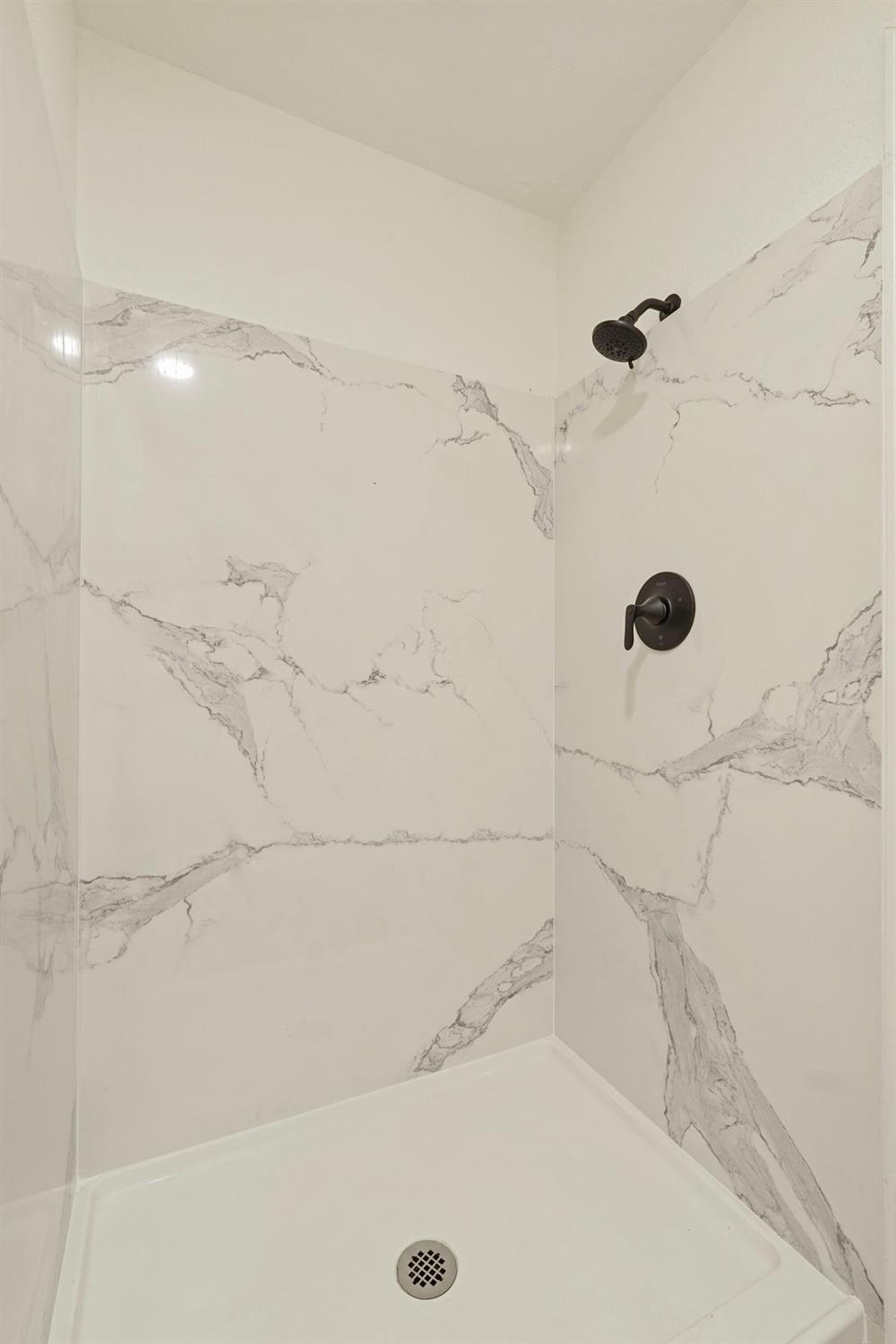 1565 Carpenter Road Stockton, CA 95206 - Photo 28 of 32