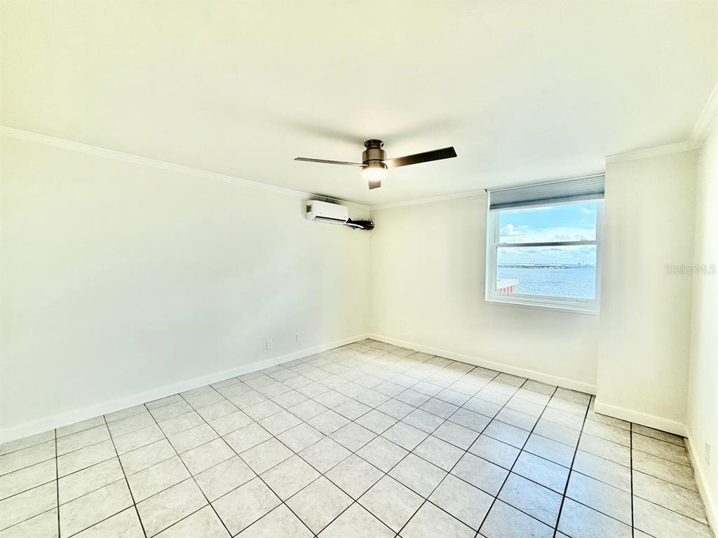 4015 Bayshore Boulevard, Unit 15A Tampa, FL 33611 - Photo 13 of 28 a view of an empty room