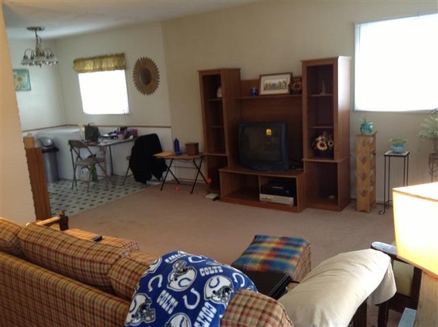 1725 Cherokee Road Fort Wayne, IN 46808 - Photo 3 of 10