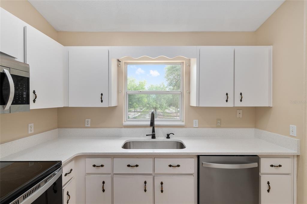2213 Southwest 146th Loop Ocala, FL 34473 - Photo 15 of 48