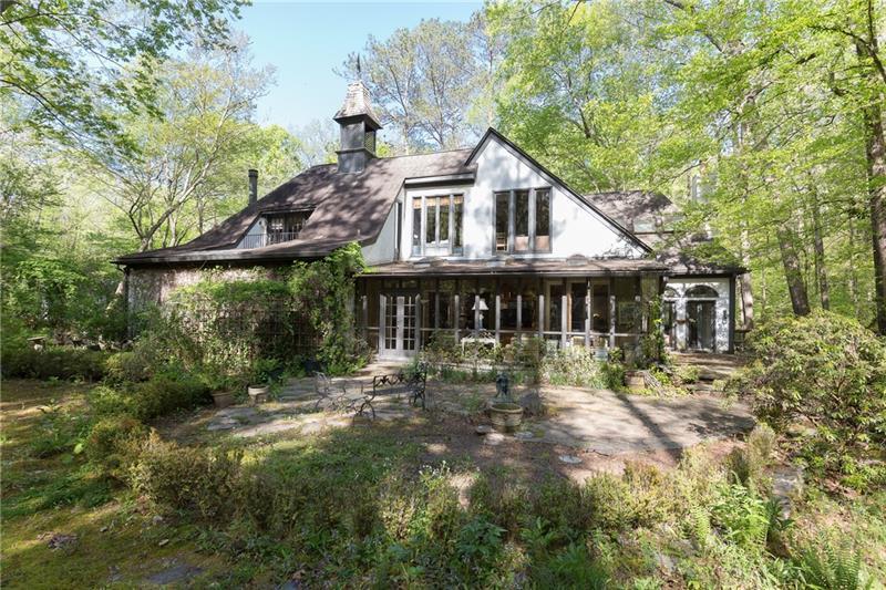 6555 Riverside Drive Sandy Springs, GA 30328 - Photo 1 of 1