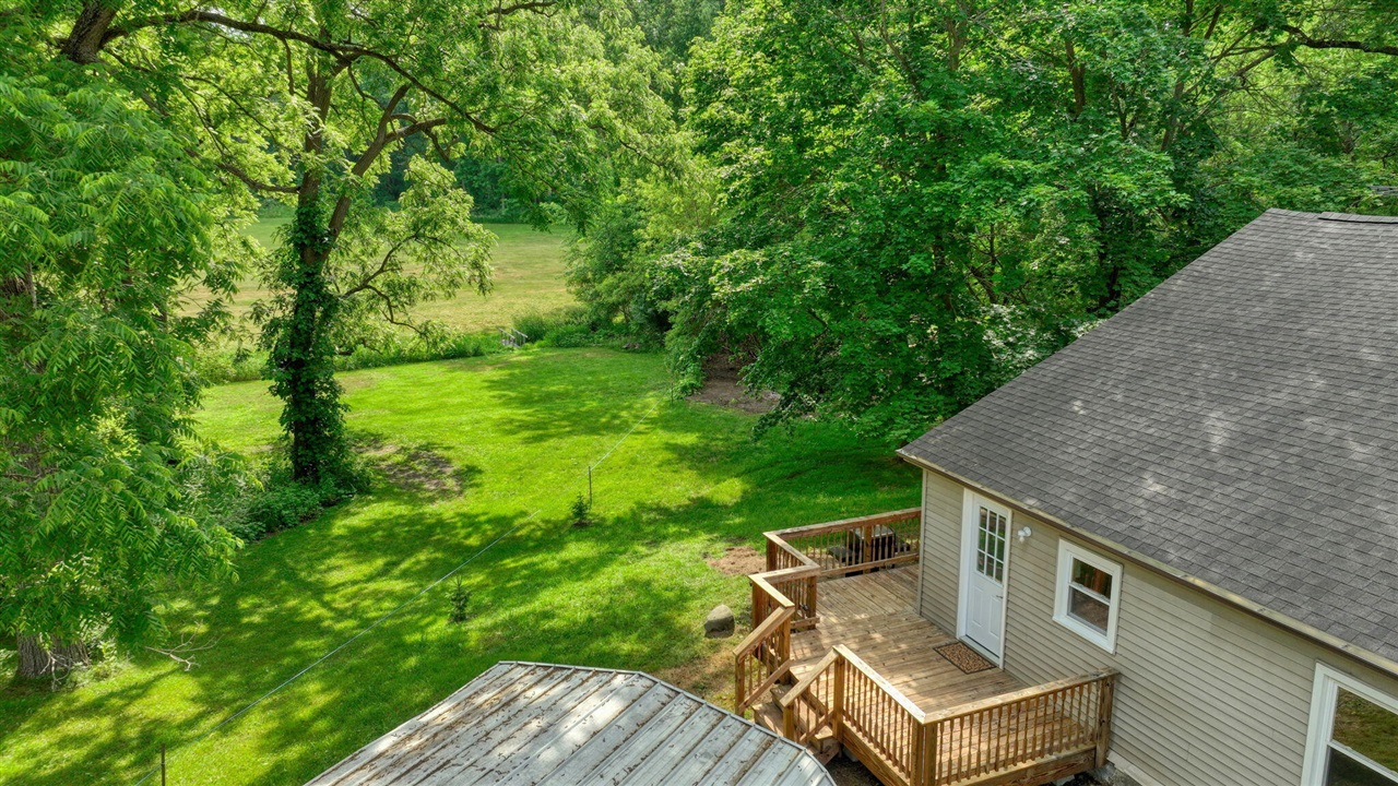 10500 Moscow Road Jonesville, MI 49250 - Photo 3 of 61