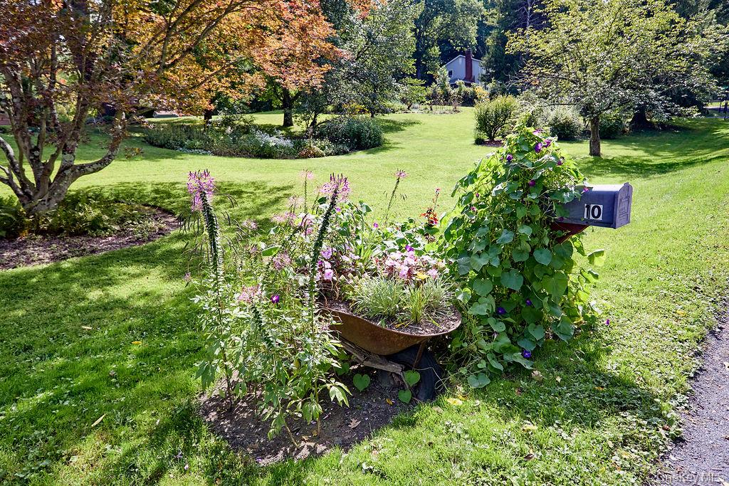 10 Burger Road Rhinebeck, NY 12572 - Photo 18 of 24 Gallery Image 18