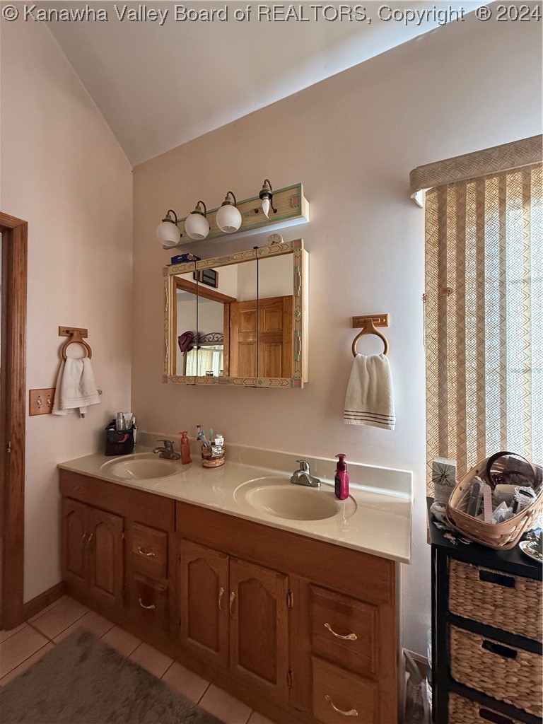 1220 Lower White Oak Road Ashford, WV 25009 - Photo 20 of 48 Gallery Image 20