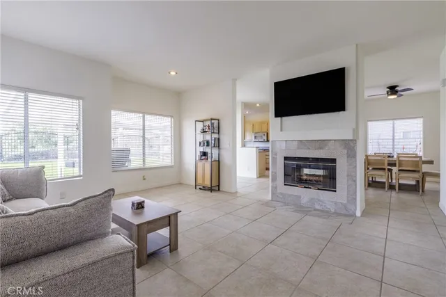 $4,200 | 29629 Parkglen Place, Canyon Country, CA 91387