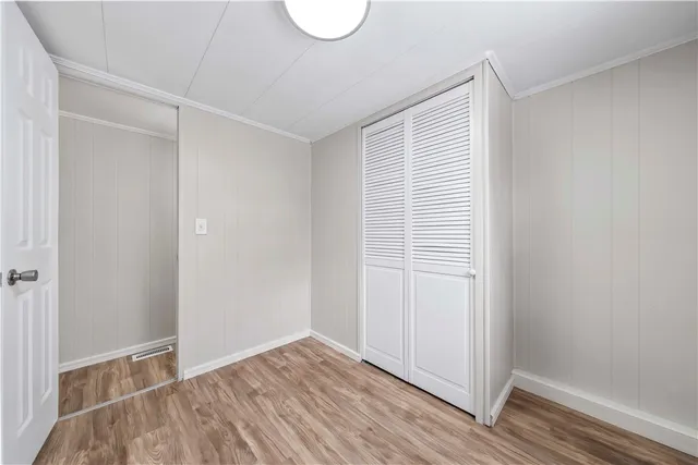 $72,900 | 13 Starwood Drive, Penfield, NY 14625