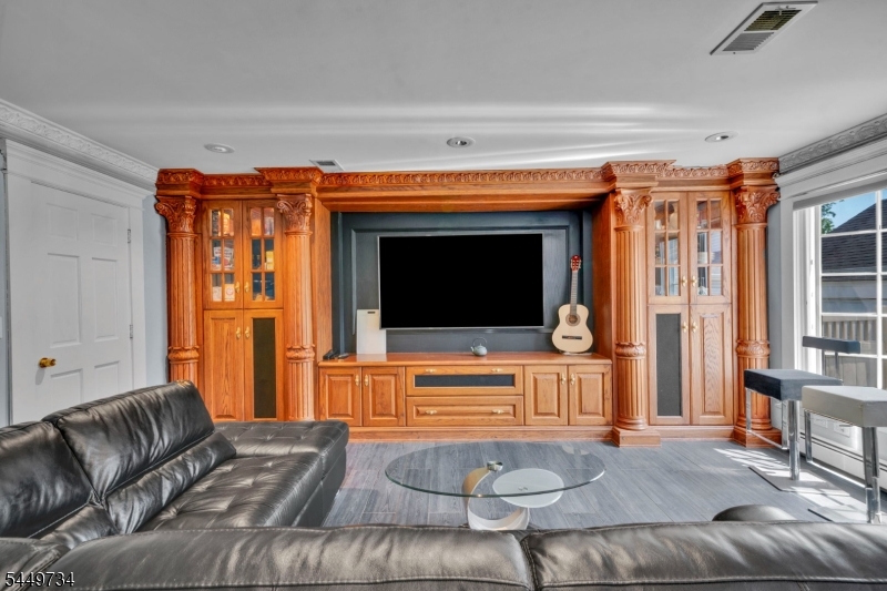1010 Coolidge Road Elizabeth, NJ 07208 - Photo 40 of 43