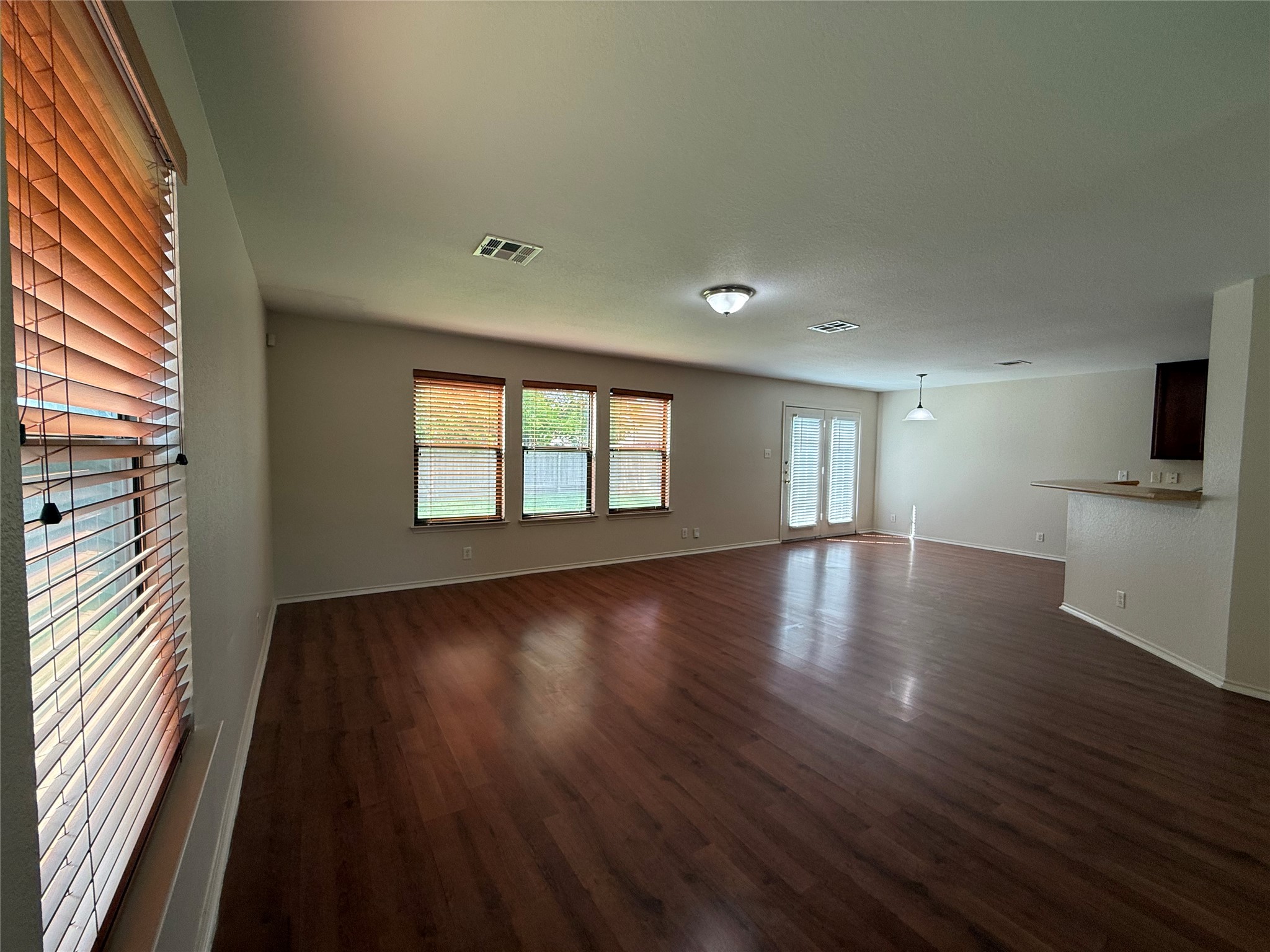 640 New Country Road Kyle, TX 78640 - Photo 4 of 14