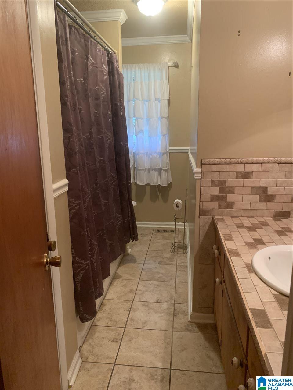 1256 15th Street Southwest Birmingham, AL 35211 - Photo 12 of 14