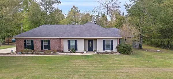 $279,000 | 106 Shady Crest Avenue, Deville, LA 71328