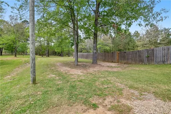 $279,000 | 106 Shady Crest Avenue, Deville, LA 71328