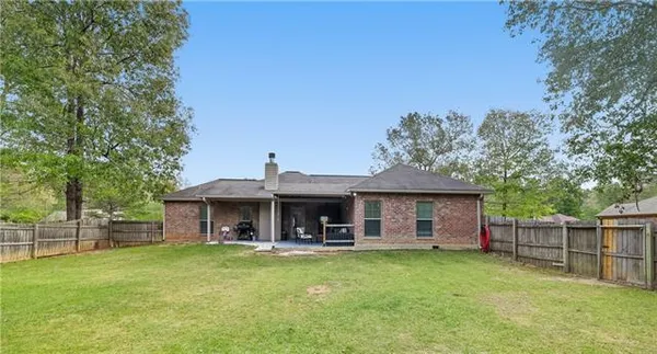 $279,000 | 106 Shady Crest Avenue, Deville, LA 71328