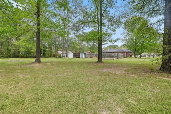 $279,000 | 106 Shady Crest Avenue, Deville, LA 71328