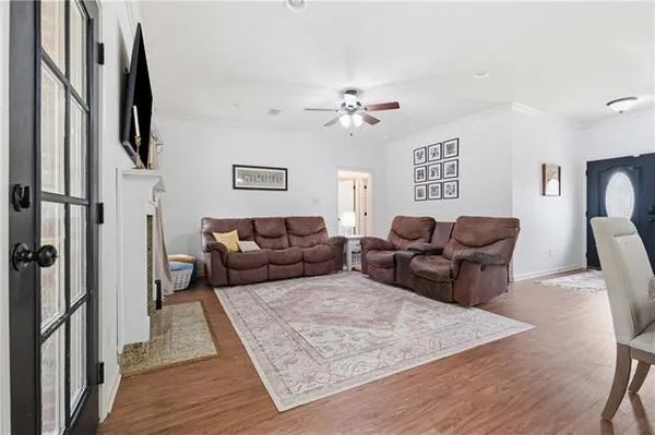 $279,000 | 106 Shady Crest Avenue, Deville, LA 71328