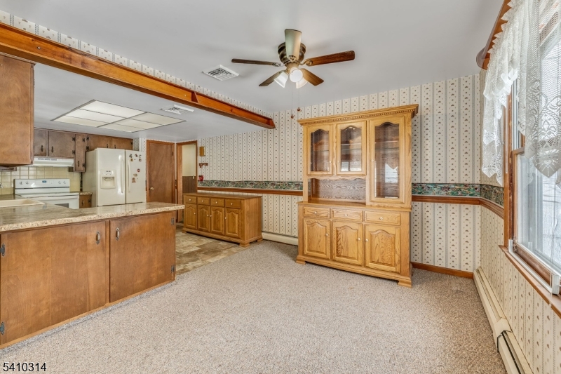 252 Mountain View Road West Asbury, NJ 08802 - Photo 5 of 25