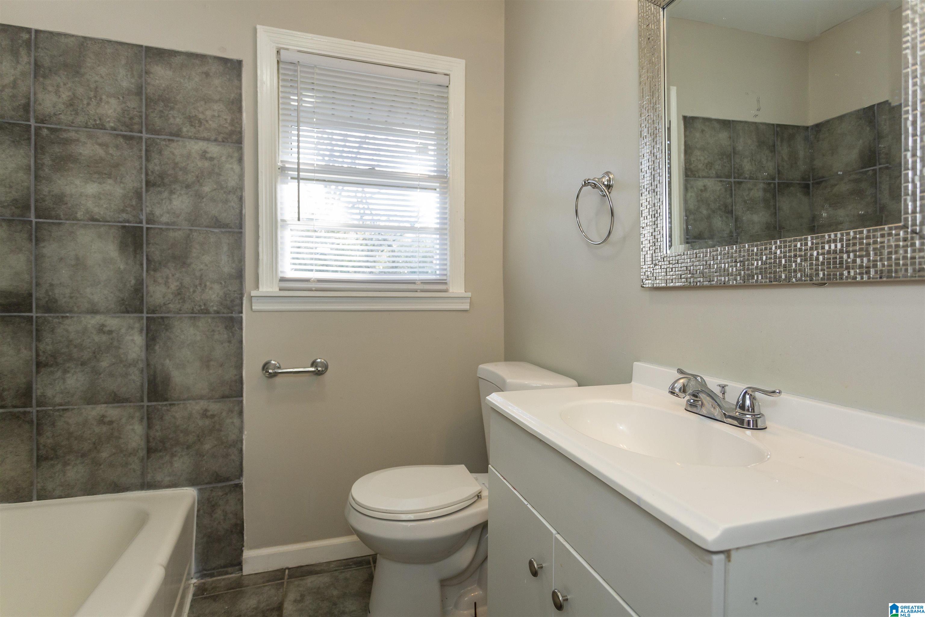 308 6th Street South Bessemer, AL 35020 - Photo 24 of 33