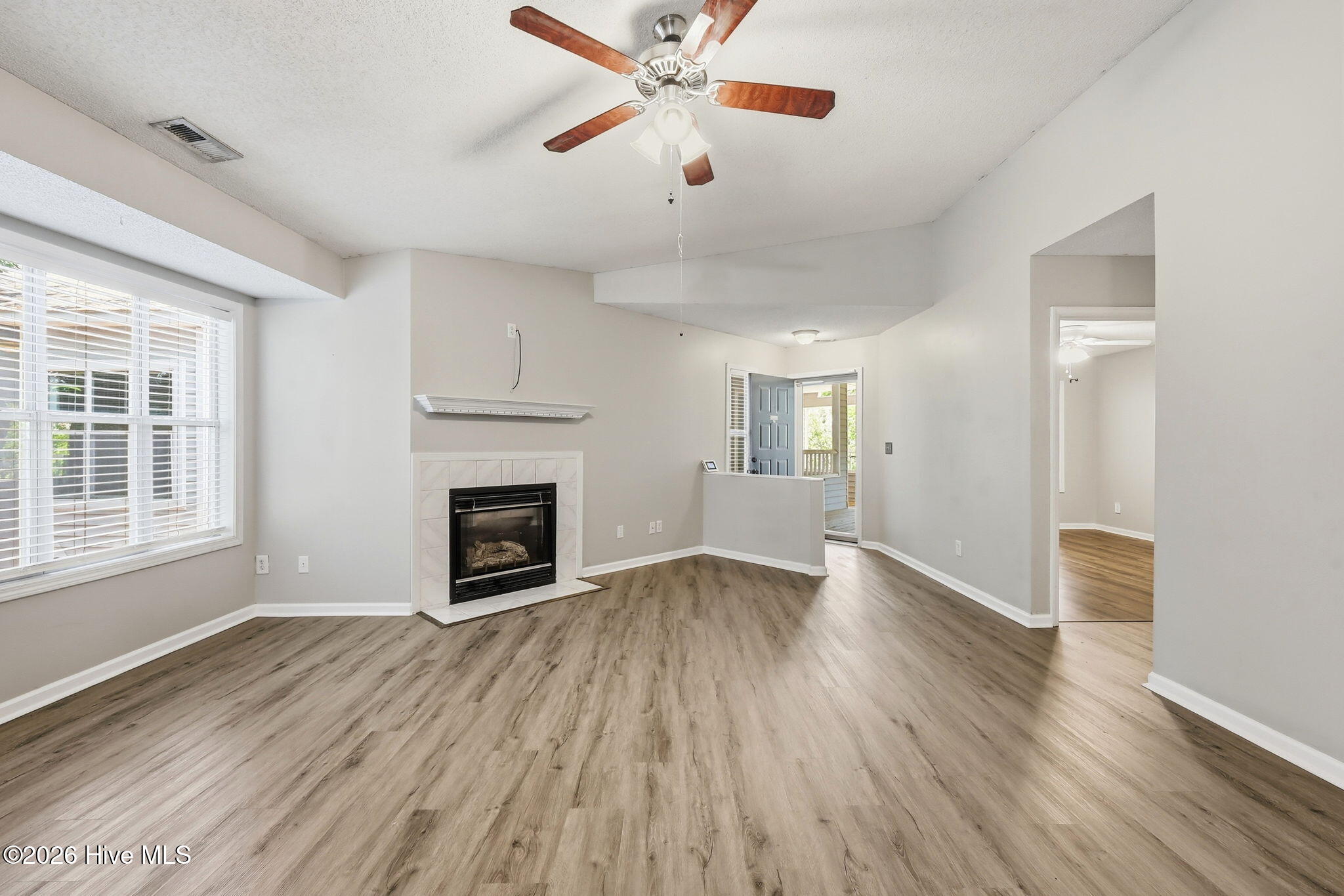2591 Thackery Road, Unit F Greenville, NC 27858 - Photo 7 of 47