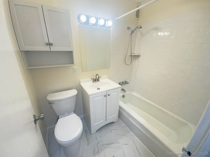 2600 Park Avenue, Unit 6H Bridgeport, CT 06604 - Photo 7 of 16