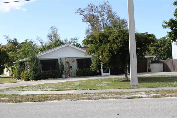 $268,000 | 624 Showalter Avenue, Punta Gorda, FL 33950