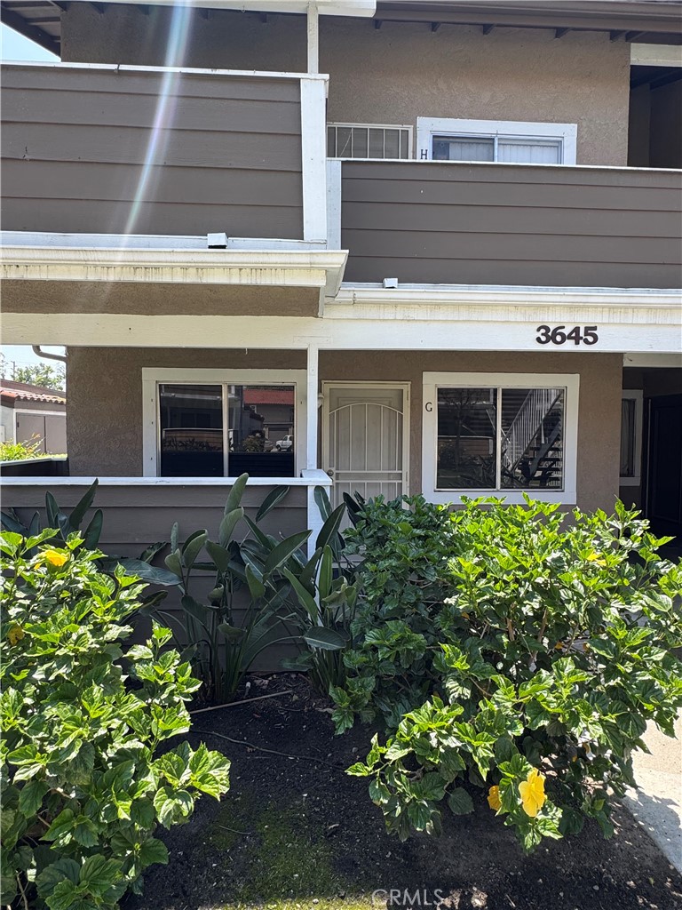 3645 Country Oaks Loop, Unit G Ontario, CA 91761 - Photo 2 of 22