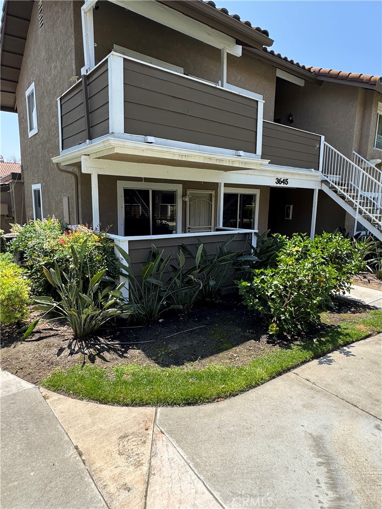 3645 Country Oaks Loop, Unit G Ontario, CA 91761 - Photo 5 of 22