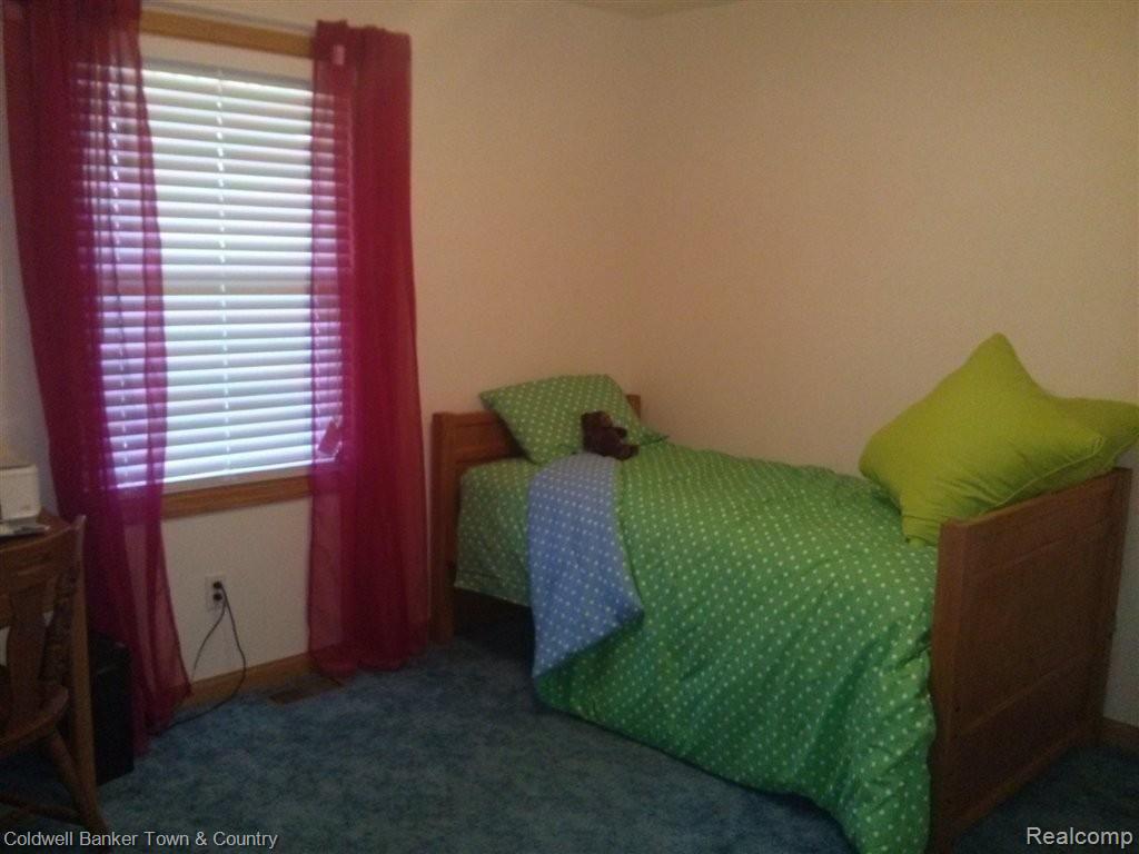 6105 Rivers Edge Drive Howell, MI 48855 - Photo 17 of 23 Bedroom 3.jpg