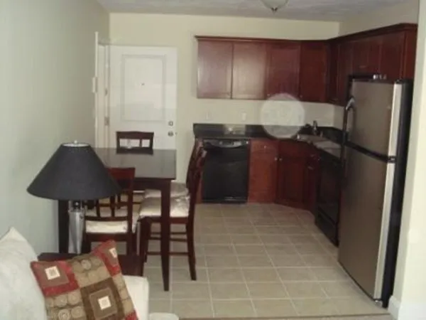 $2,200 | 109 California Avenue, Unit 304, Quincy, MA 02169