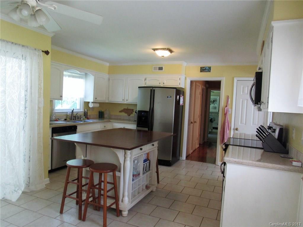 1583 Waterford Place, Unit 34 Fort Mill, SC 29708 - Photo 2 of 21 Gallery Image 2