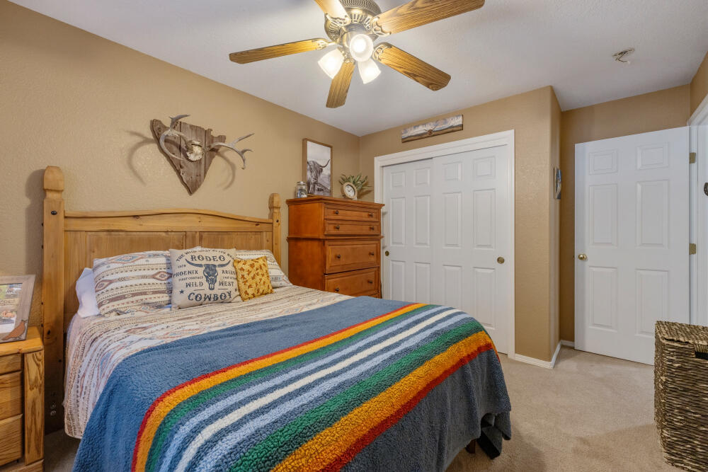 16320 Hillcrest Road Klamath Falls, OR 97603 - Photo 23 of 39 20 - 16320HillcrestRd-76